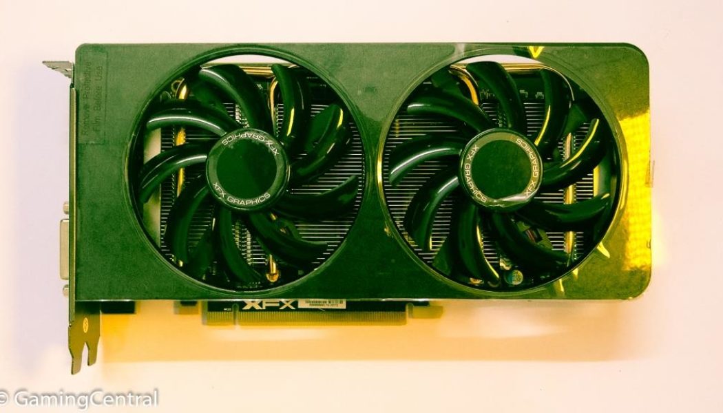 AMD Radeon R9 285 Review