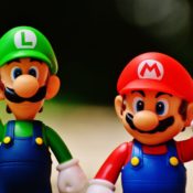 mario-luigi-figures-funny-163114